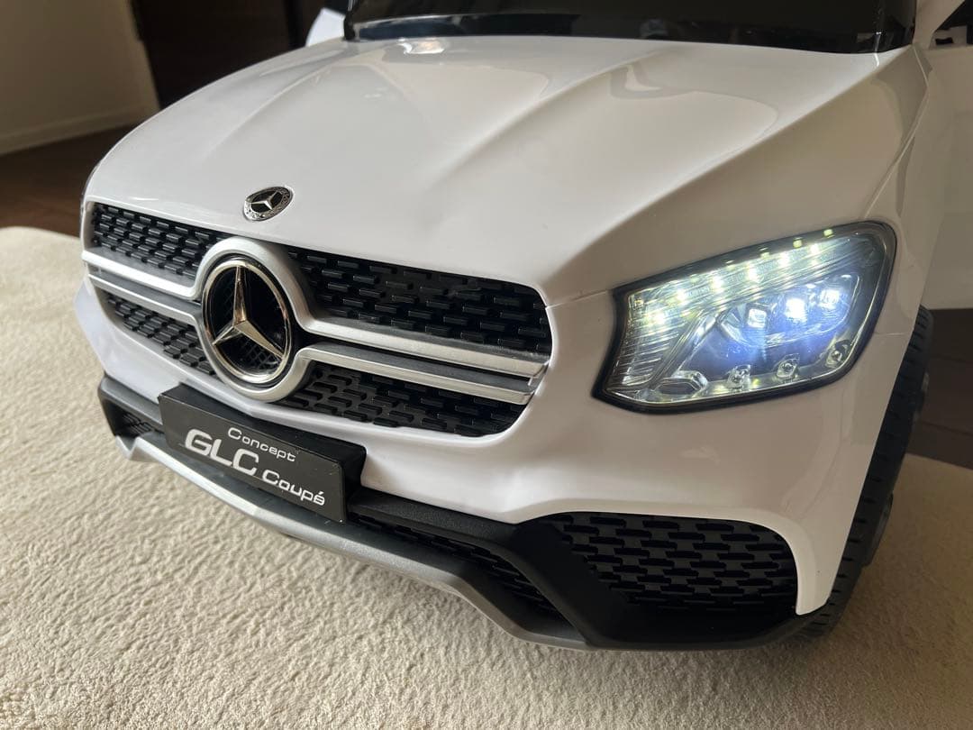 Mercedes-Benz GLC Coupe 白　 電動乗用ラジコンカー