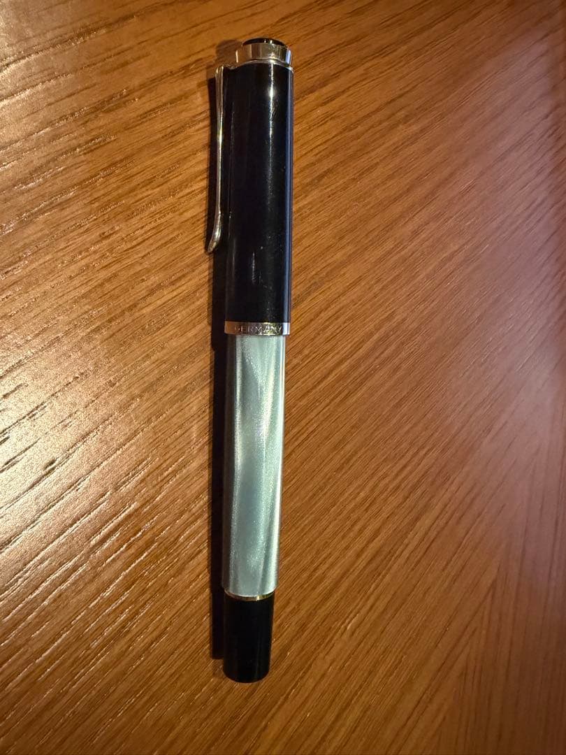 ペリカン 万年筆M200 EF マーブルグリーン