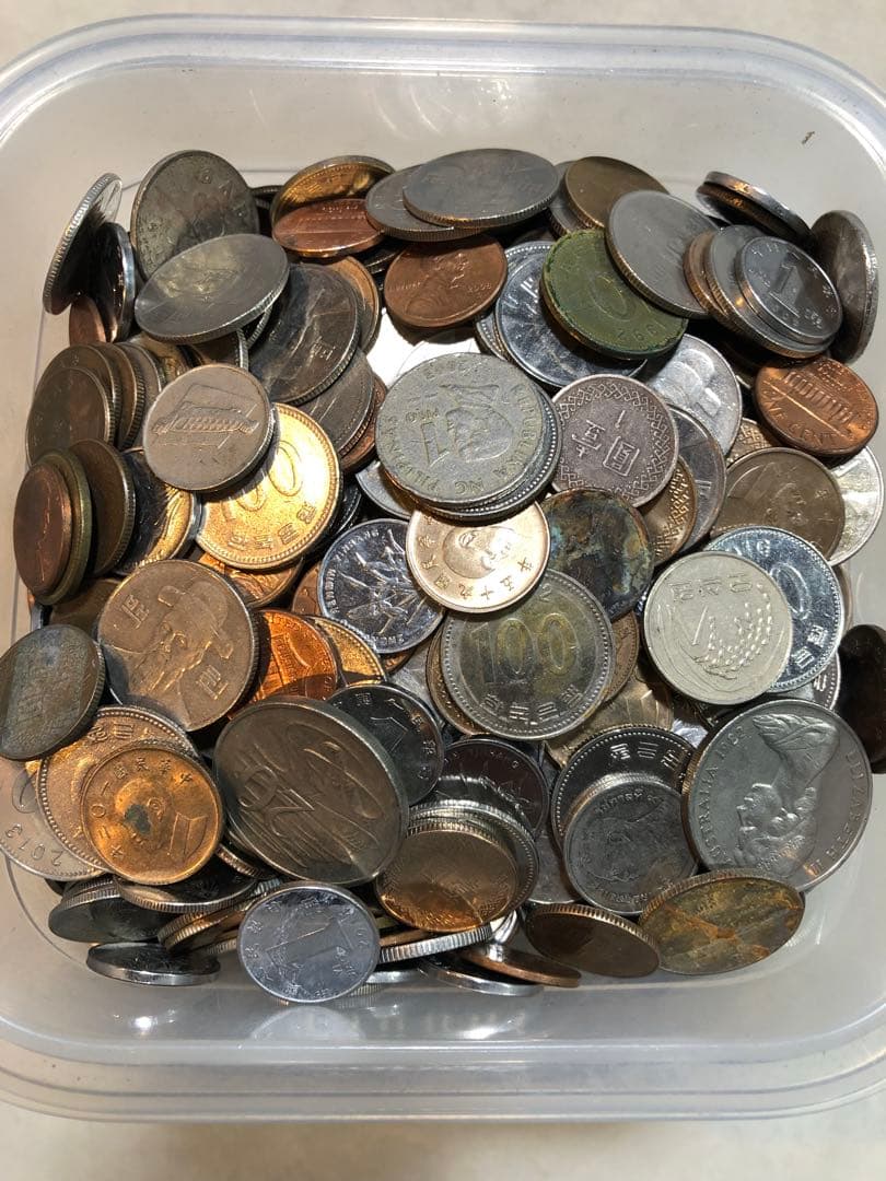 M0144【外国硬貨】約5kg 古銭　硬貨　　まとめ売り