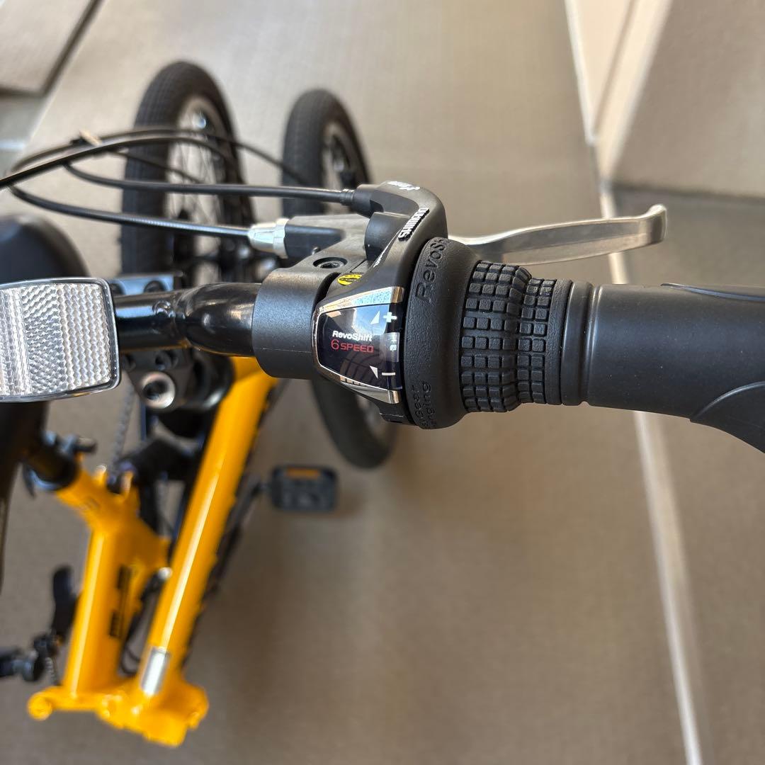 (引取りかお届け) 20インチHUMMER 折りたたみ 自転車 黄色