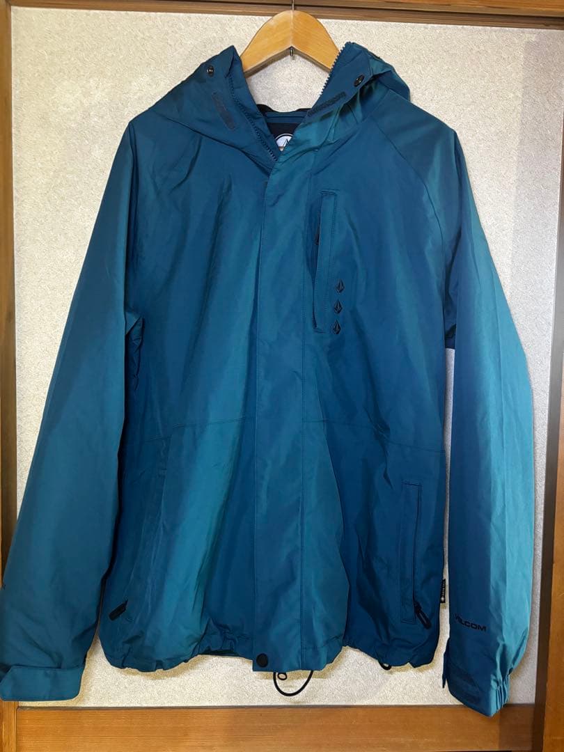 美品　ボルコム　23-24 ゴアテックス　ウェア　M スノボ