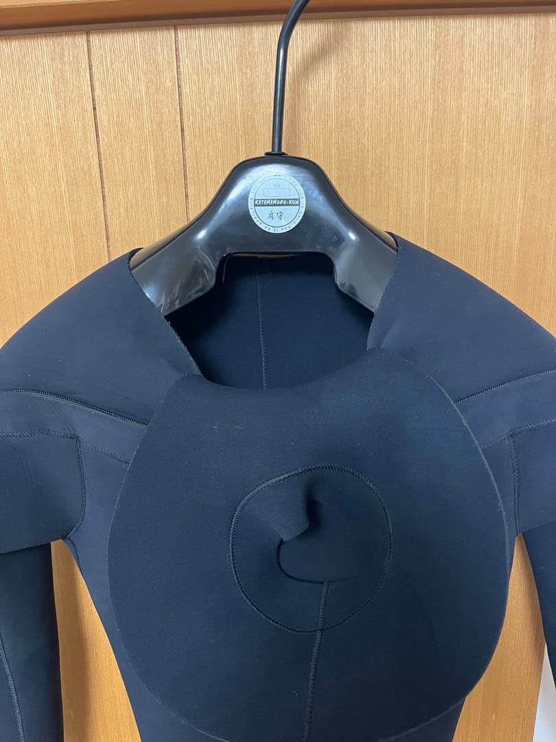 ウェットスーツ