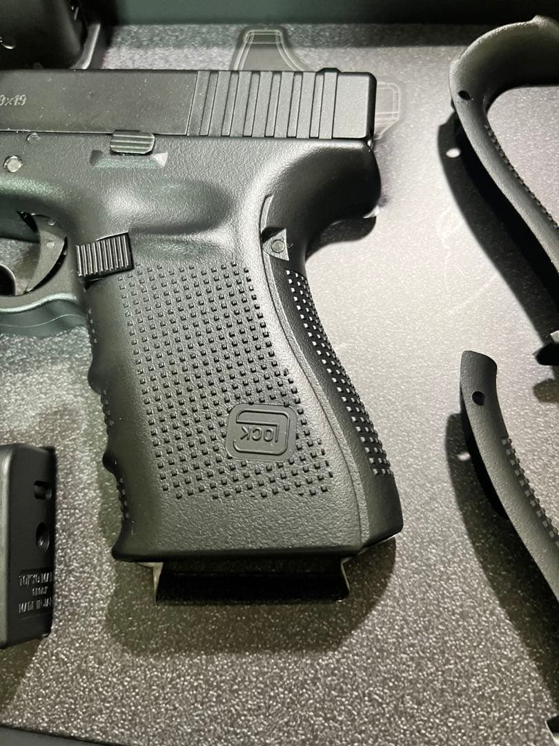 東京マルイ マガジン3つ グロック19 Gen4 Glock 19 エラー逆刻印