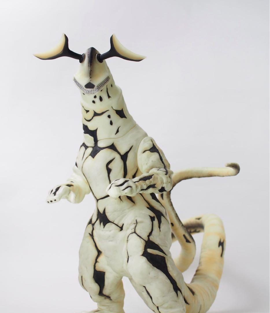 25年7月再販版 新品 CCP 1/6特撮 宇宙怪獣 エレキング ハイグレード