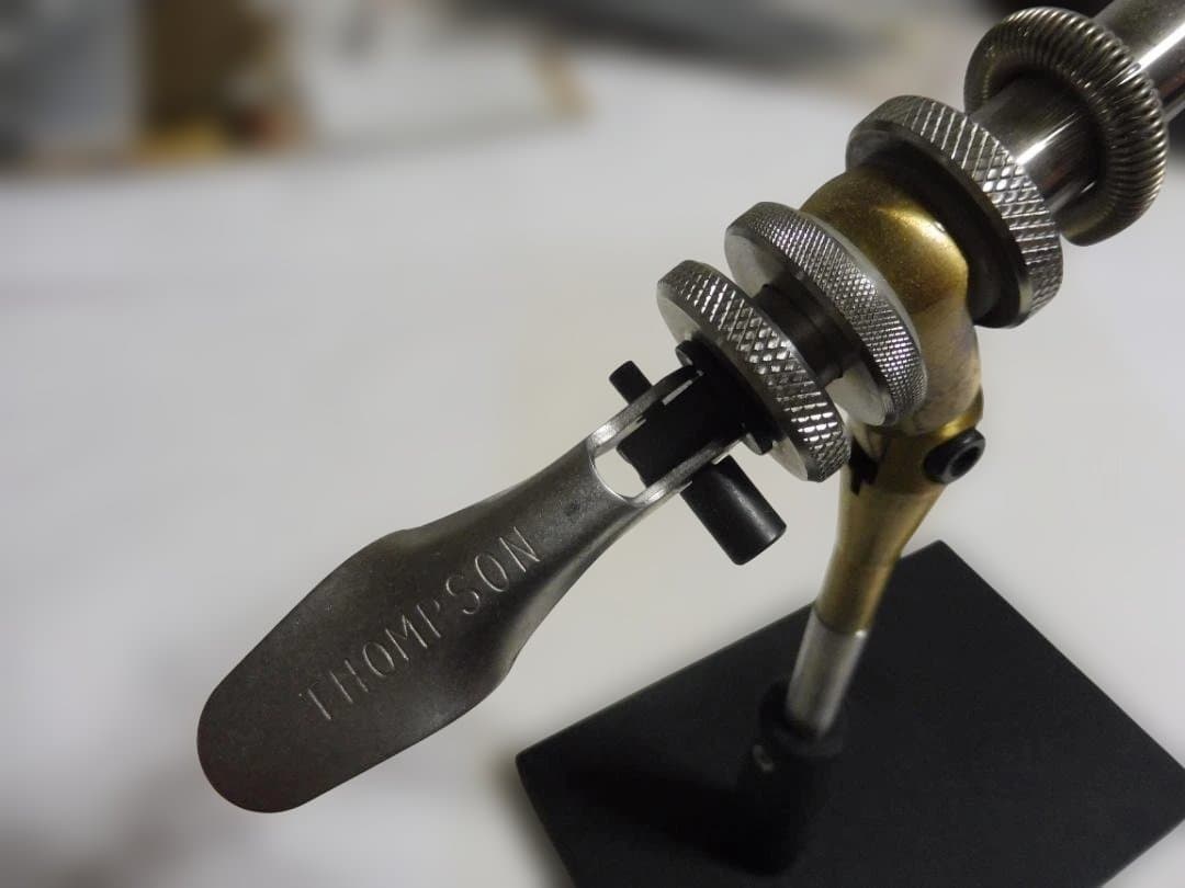 トンプソン THOMPSON 360バイス ステンレスタイプ