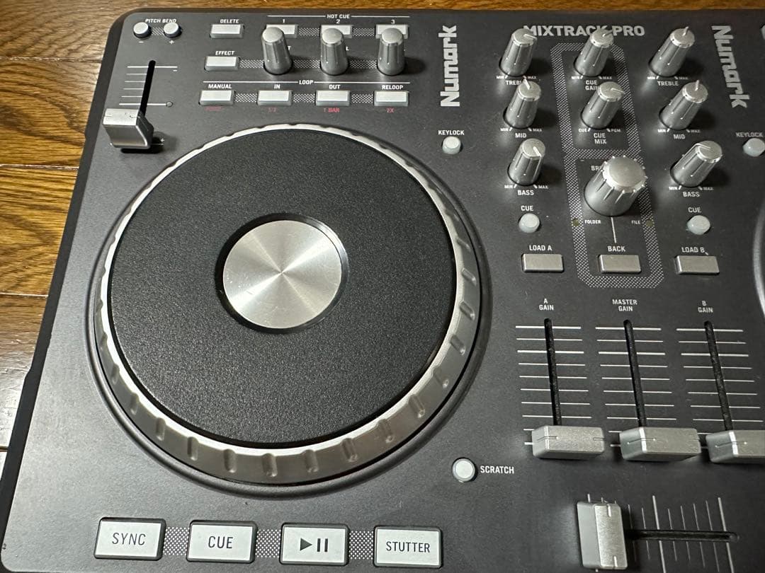 Numark MIXTRACK PRO DJコントローラー　動作未確認
