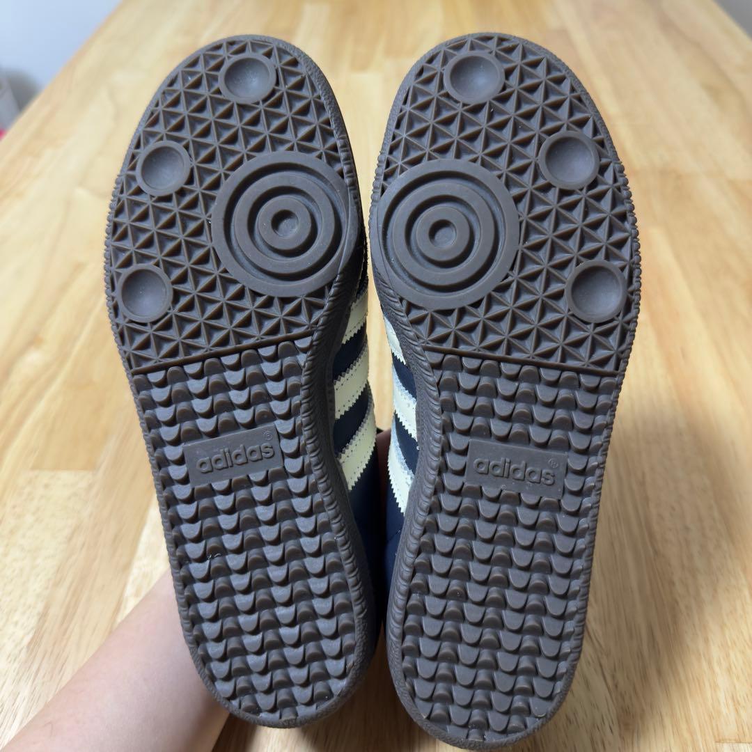 SAMBA OG ネイビー スニーカー 23センチ　adidas