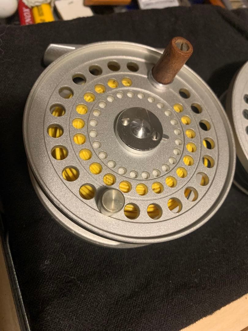 t*s様 CANTATA 2300フライリール スプールセット 日本製 フライフ