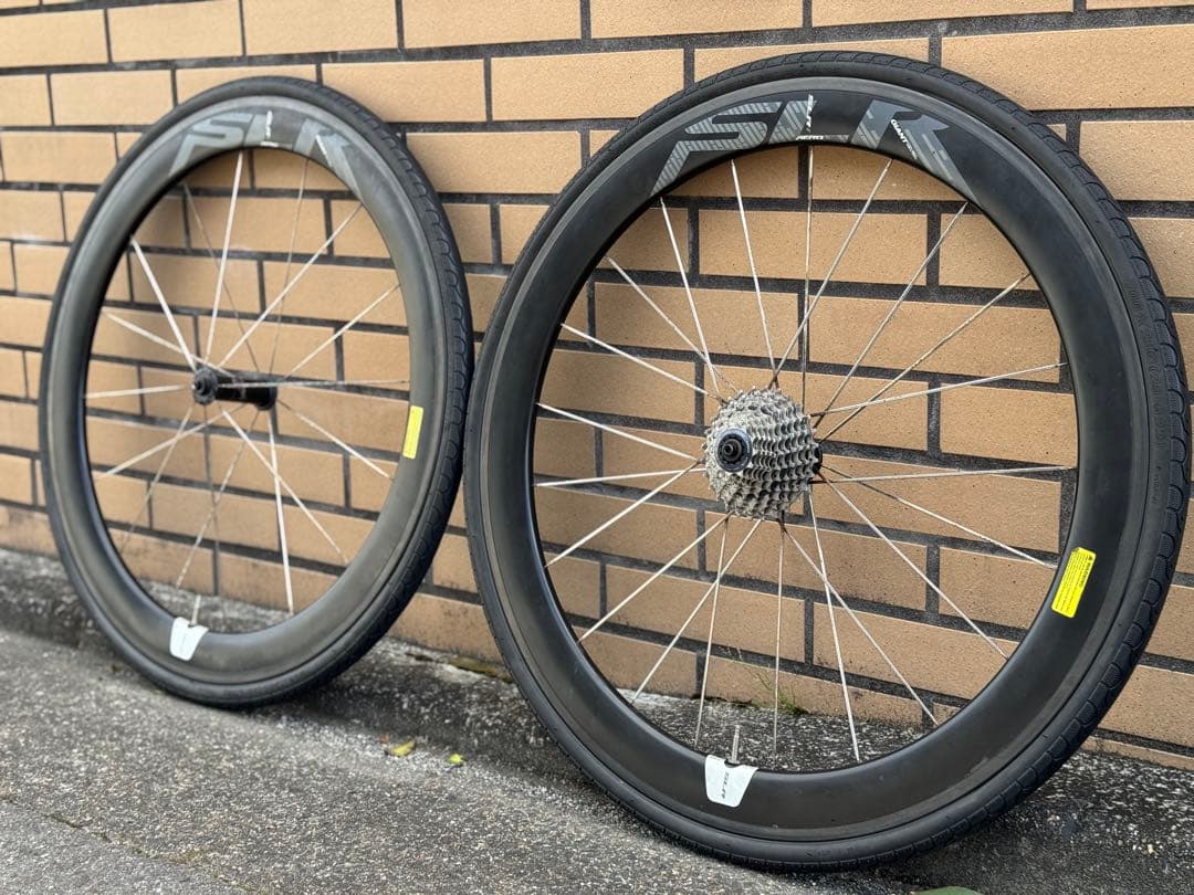 ジャイアント SLR１AERO GIANT カーボンホイール　ロードバイク