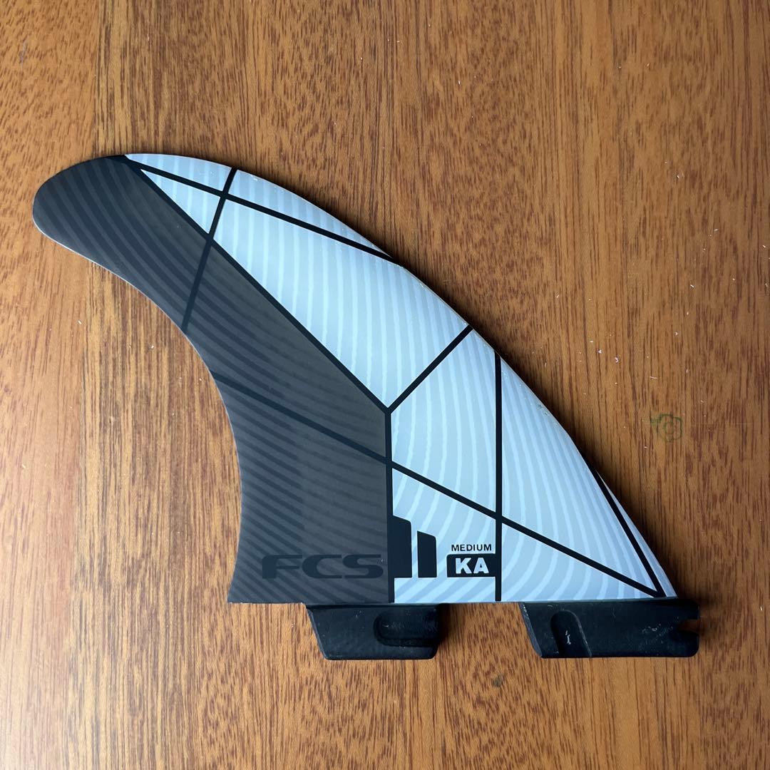 FCS KA ミディアム サーフボードフィン 3枚セット