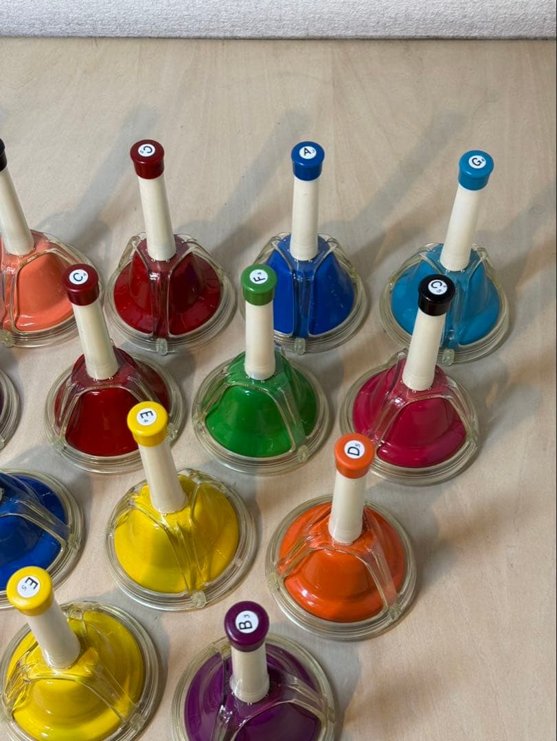 カラフルハンドベル 20個セット　ソフトケース付き