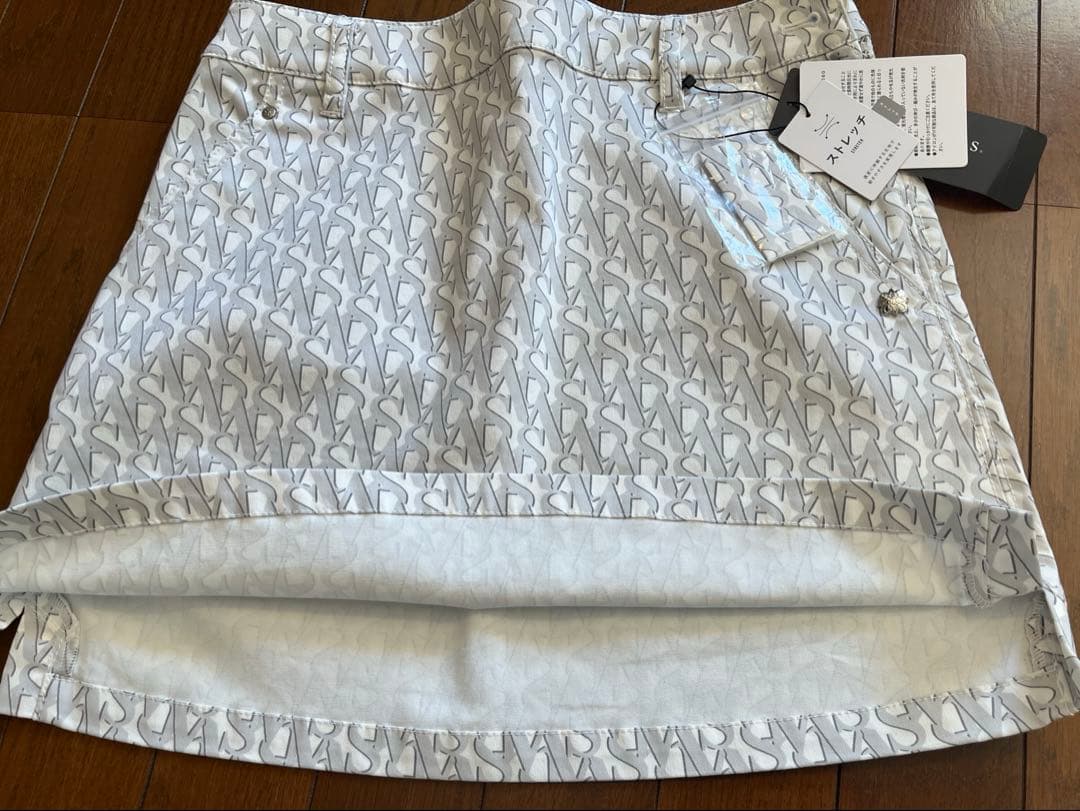 セントアンドリュース　ゴルフスカート　新品未使用　タグ付き