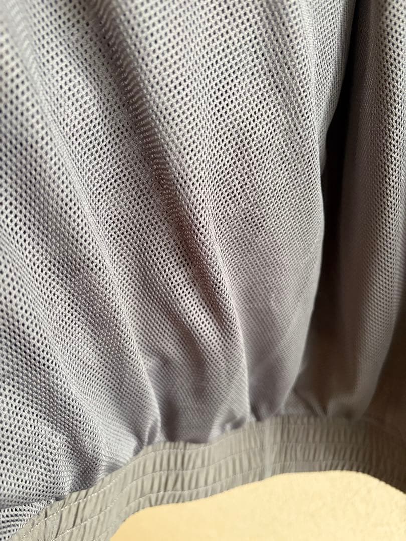 adidas レアルマドリード　トラックジャケット