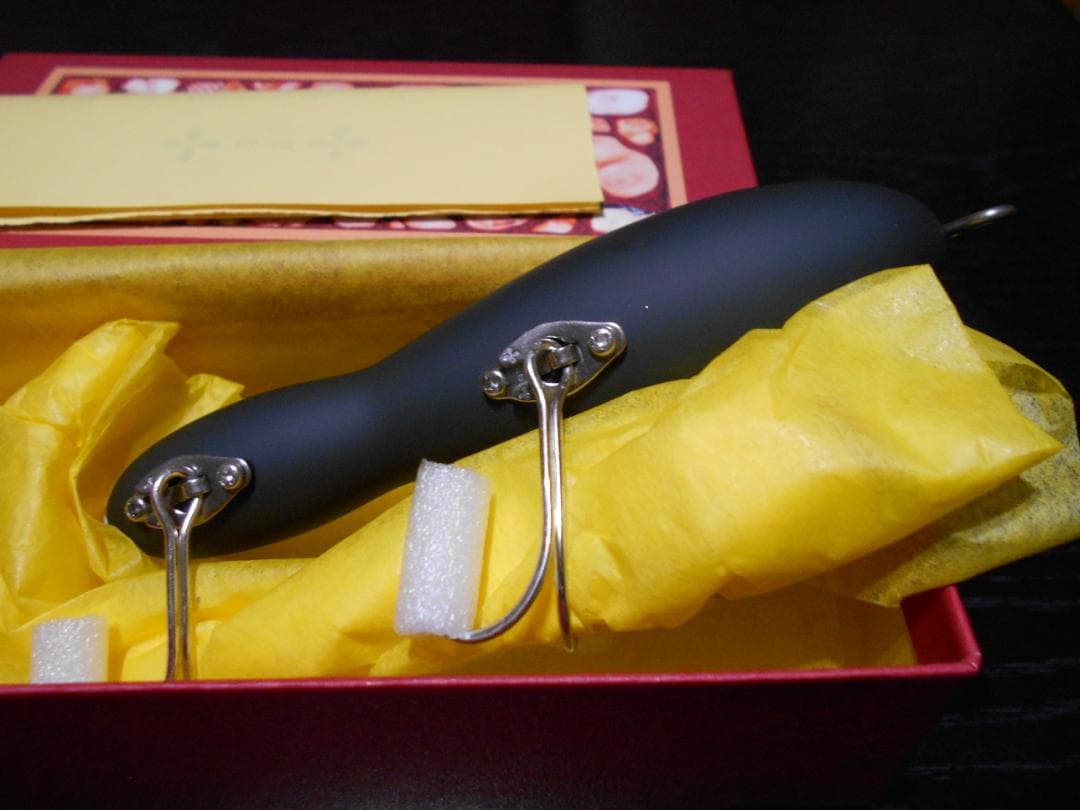 teat ティート イーブー アナアキ黒 未使用品