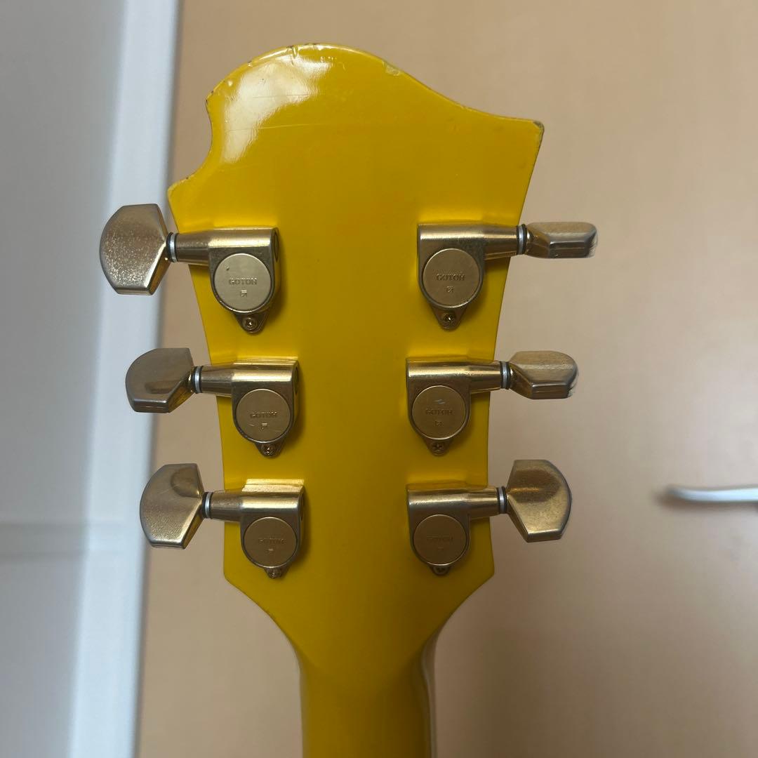 イエロー エレキギター ハート柄