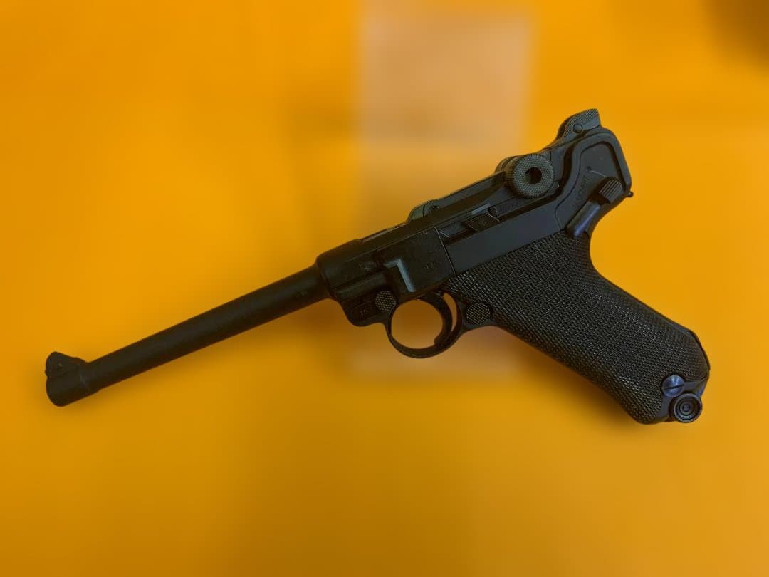 タナカ LUGER P08 ガスブローバック ヘビーウェイト　ホルスター付き