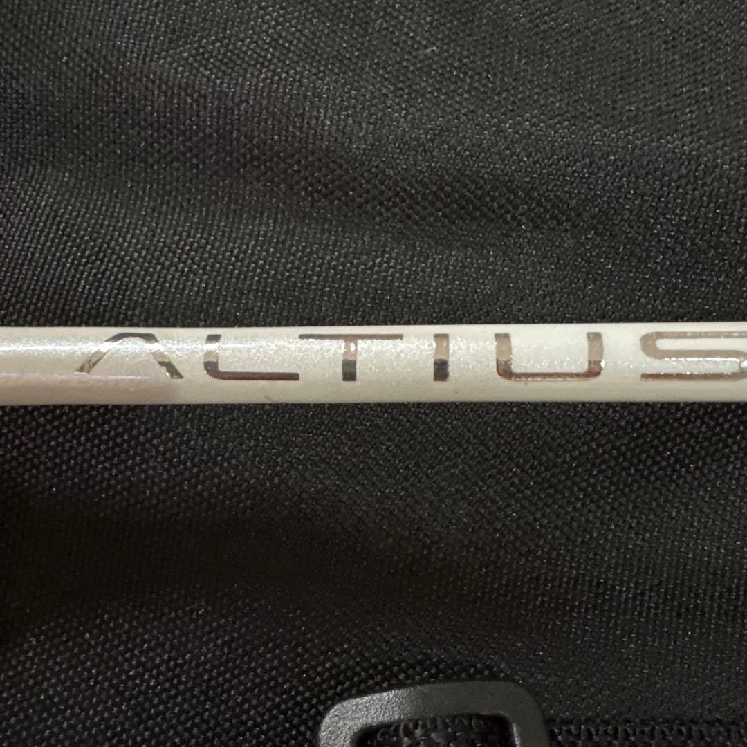 ミズノ　アルティウス08 4U6 バトミントンラケット