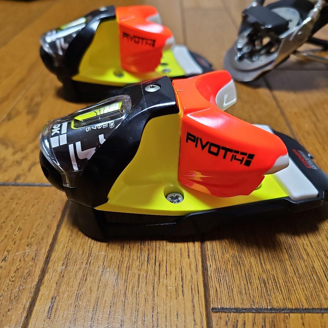 新品　LOOK PIVOT 14 ビンディング　モーグル用+Tシャツ　２点