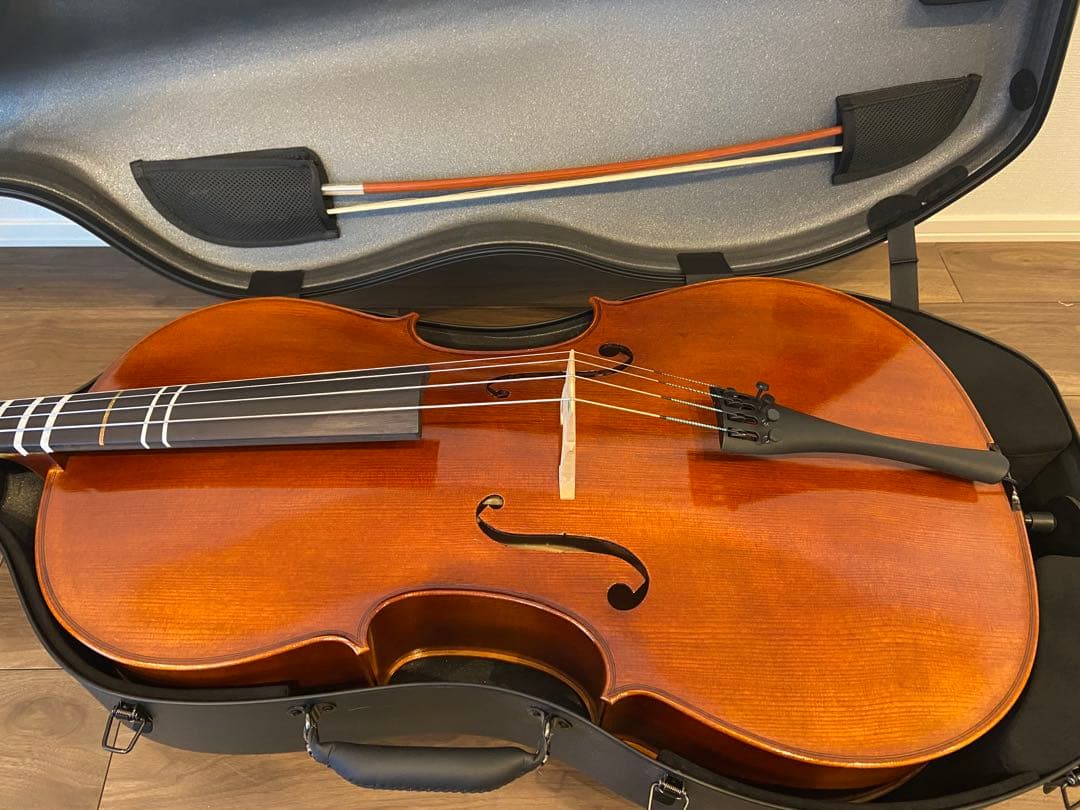 チェロ本体・付属品・ハードケース