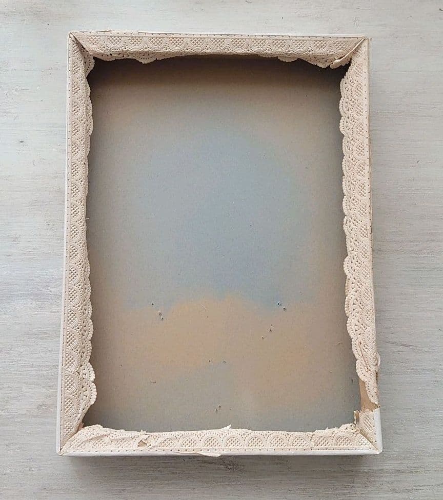 フランス製　アンティーク レースのボネ 薔薇の布花 シルクリボン