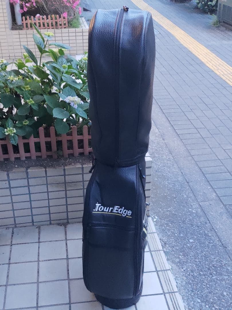 希少 TOUR EDGE キャディーバッグ ゴルフバッグ ブラック ツアーエッジ