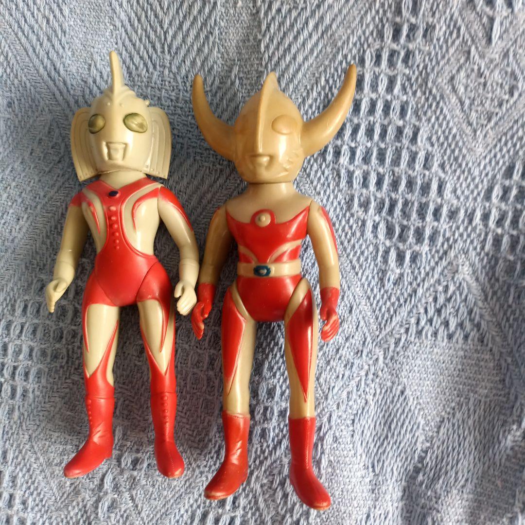 H*A様 ★ウルトラマン夫婦★ソフビ人形★ブルマァク★当時物★父記名あり★体長約