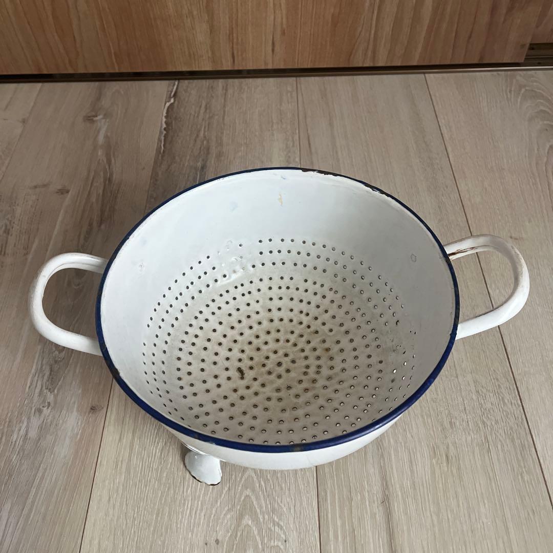 アンティーク　コランダー　猫足