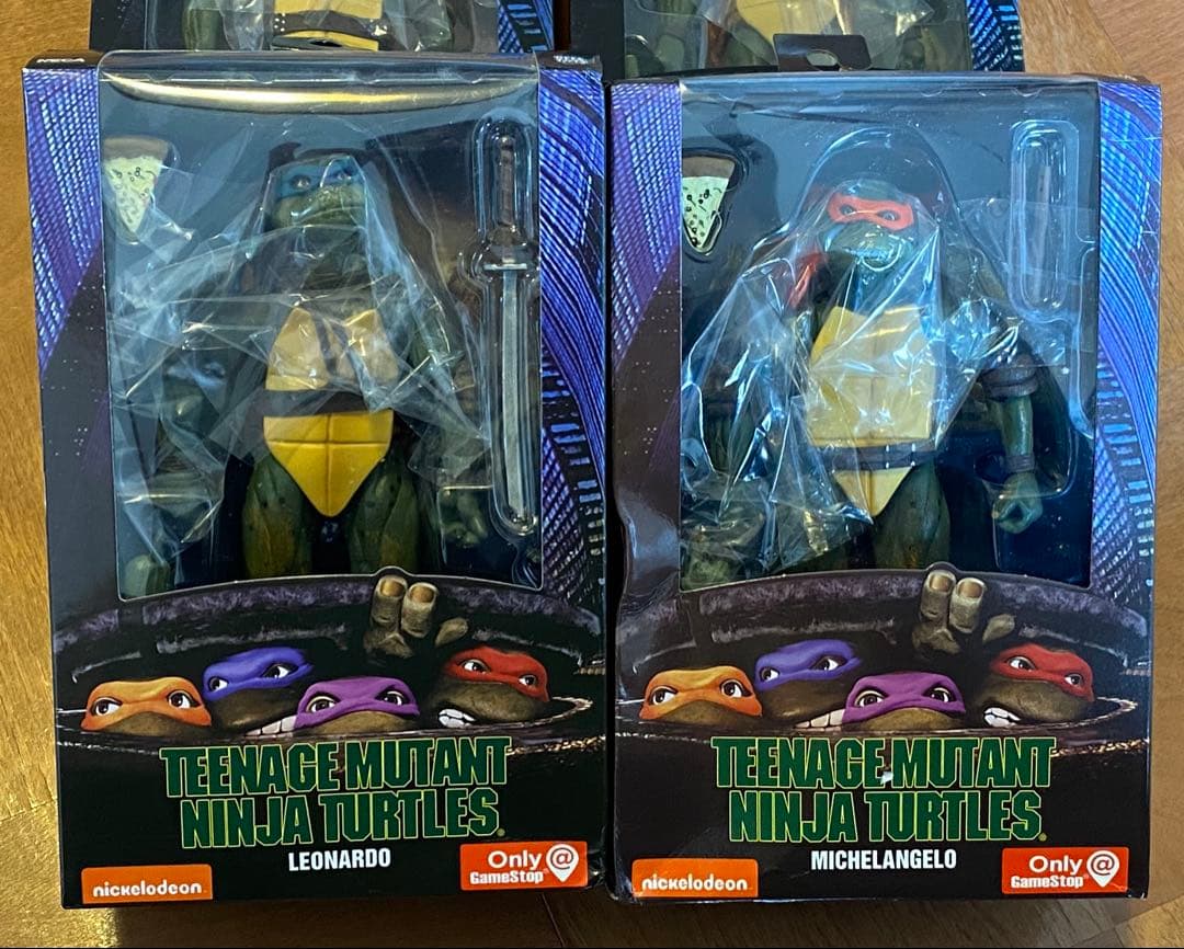 ネカ　NECA ミュータントニンジャタートルズ アクションフィギュア　4体