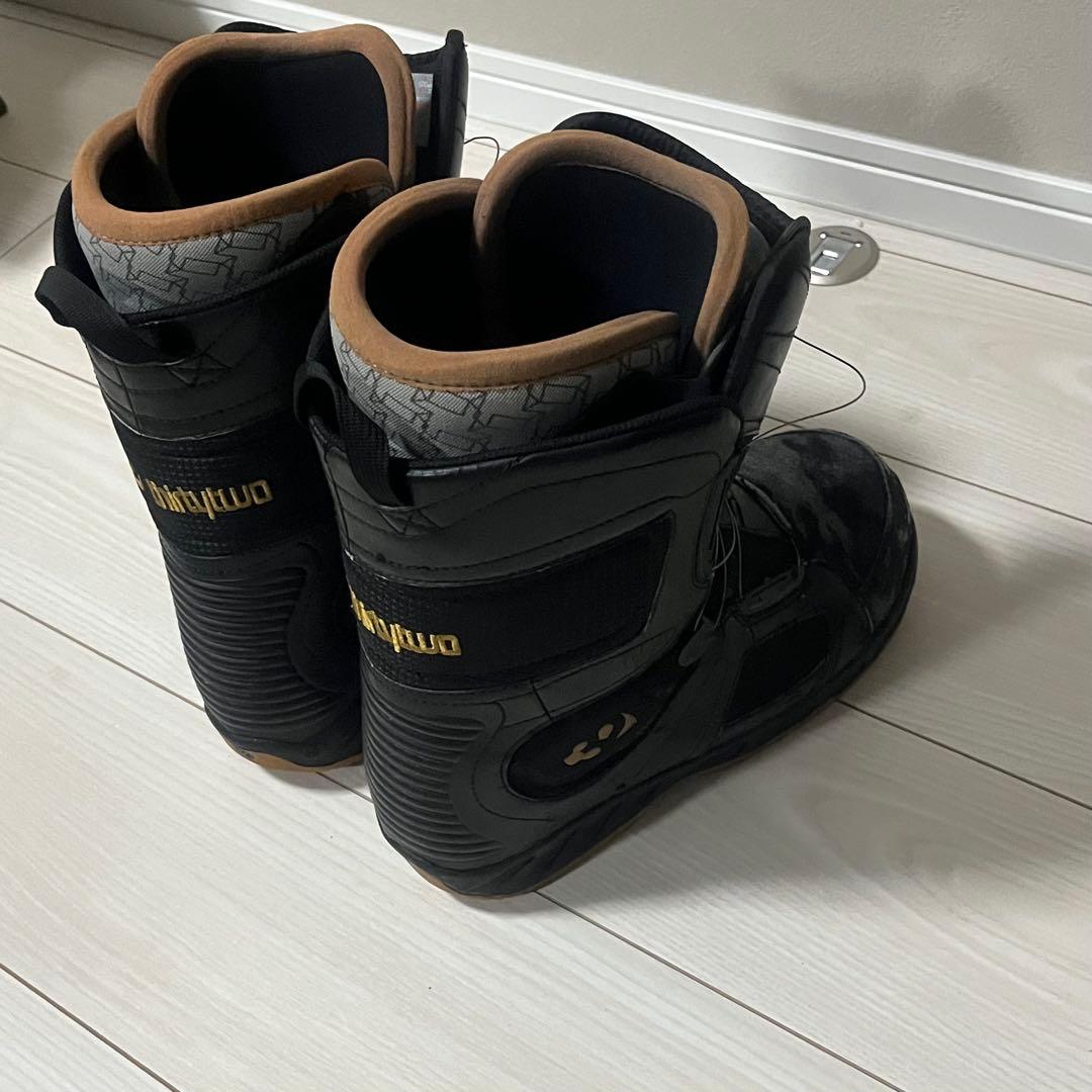 激安✨スノーボードブーツ BOAシステム ブラック　入れ物付き