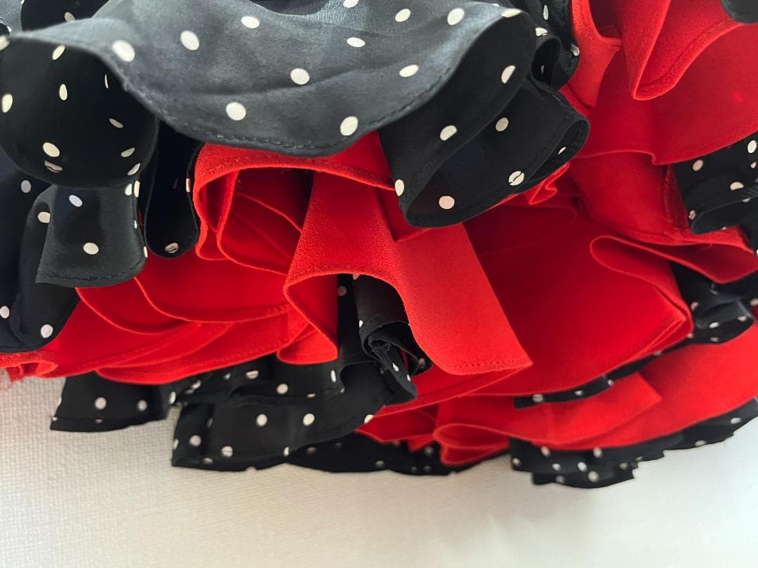 フラメンコ衣装 ツーピース ブラック×ホワイト水玉 レッドフリル