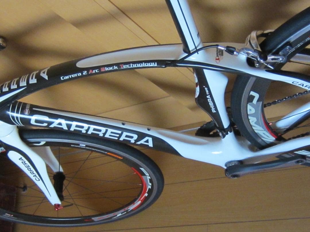 CARRERA（カレラ）PHIBRA Two ロードバイク　カンパホイール