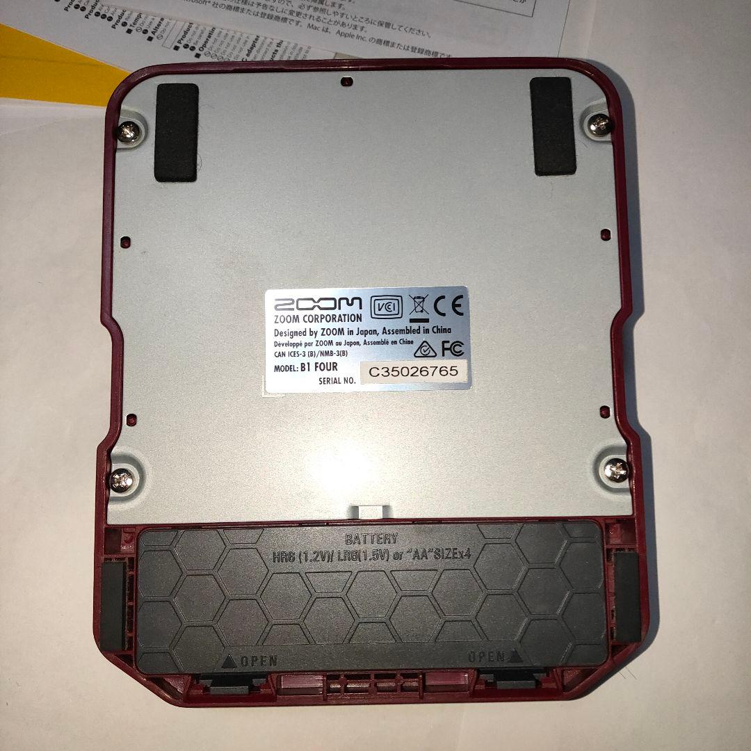 ZOOM B1 FOUR ベースマルチ 専用袋とUSBケーブル付き