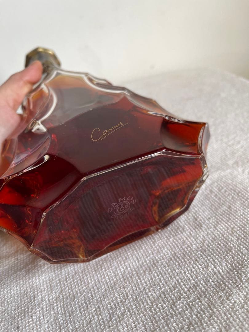 Camus コニャック 琥珀色 ボトル