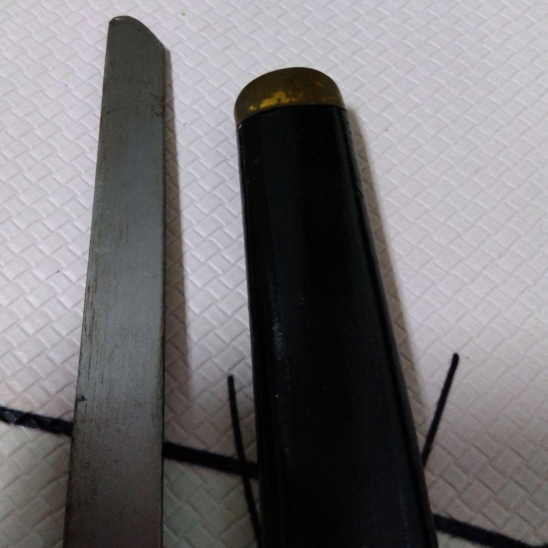 刀 黒と黄色のグリップ　模造刀　レプリカ　玩具