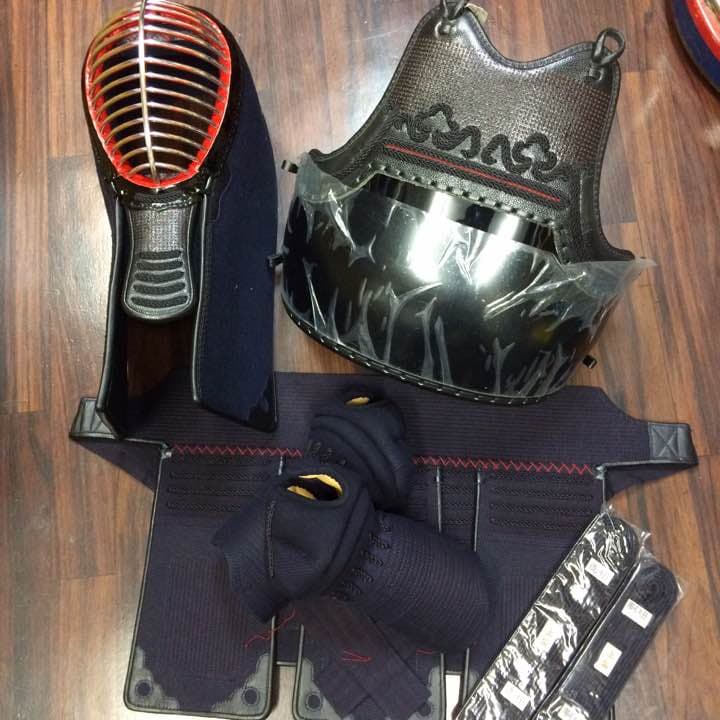 【新品】現品限り！！中学生.高校生用入門防具セット