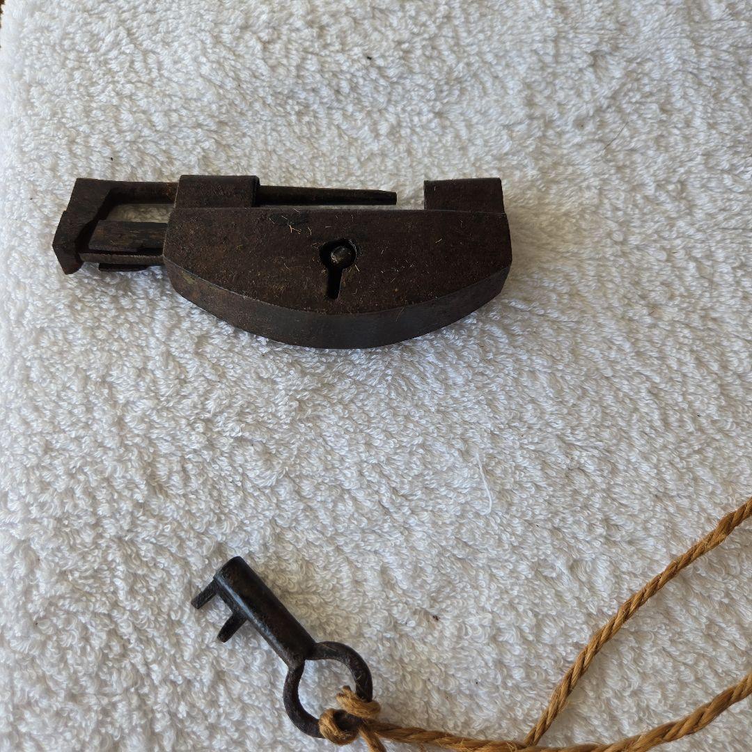 挟箱　鎧櫃　帯金具　背負箪笥　武具　刀剣　千両箱　甲冑箱　兜箱　江戸時代　古民具