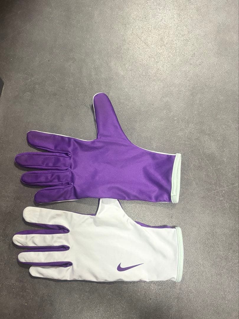 NIKE 駒澤大学　箱根駅伝　手袋　ランニンググローブ　ナイキ　大学駅伝