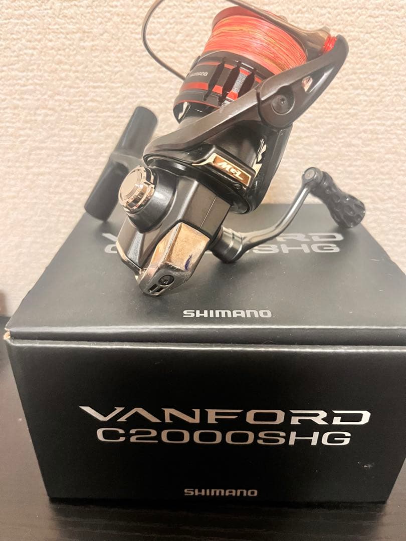 SHIMANO VANFORD 20 C2000SHG スピニングリール