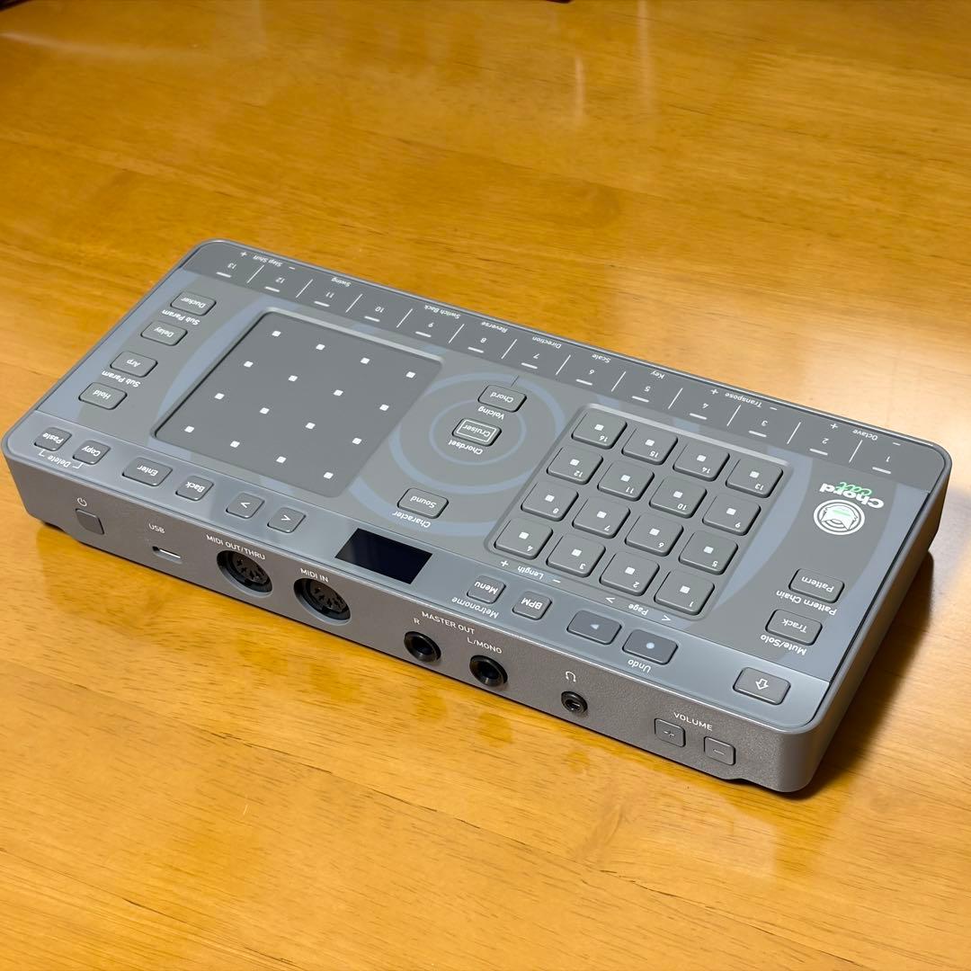 AlphaTheta Chordcat 8トラック グルーヴボックス