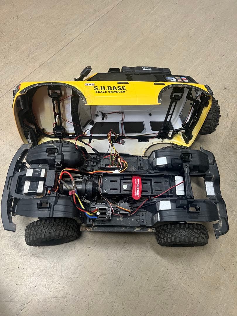 RCクローラー　ブロンコ風　中古　2速仕様