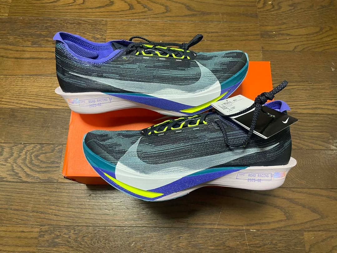 新品未使用 ナイキ ストリークフライ2 25.5cm