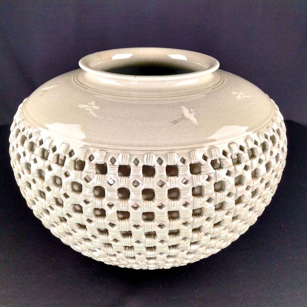 Y913 個展図録品 韓国人間文化財 青坡窯 李段九 高麗青磁二重透彫丸壷