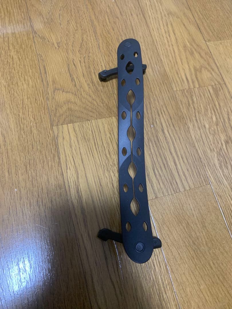 バイオリン肩当てコルフカーレストルナ　中古品セット 取り付け用ネジ付き