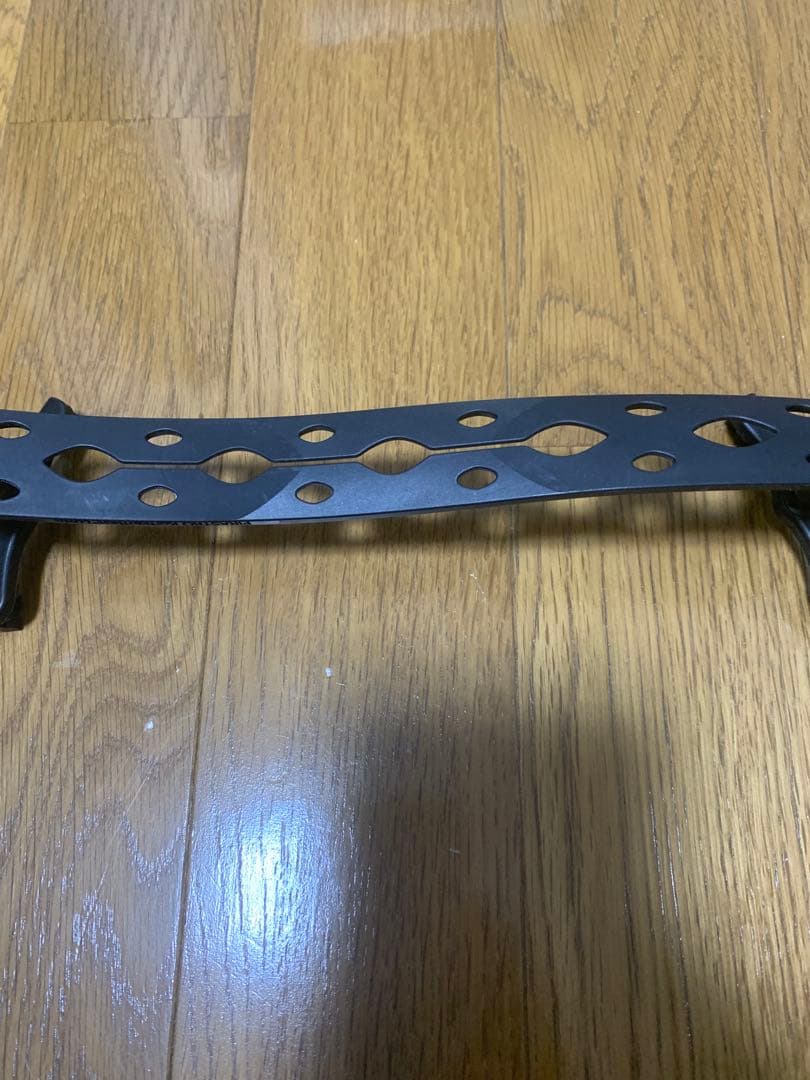 バイオリン肩当てコルフカーレストルナ　中古品セット 取り付け用ネジ付き