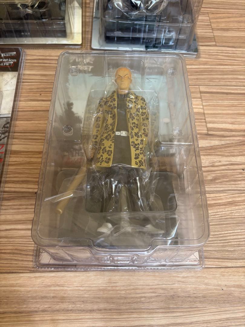 クローズ WORST フィギュアDIVE LIMITED EDITION 値下可