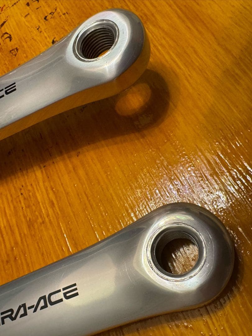 美品DURA-ACE ピスト用クランクFC-7600 165mm NJS刻印あり