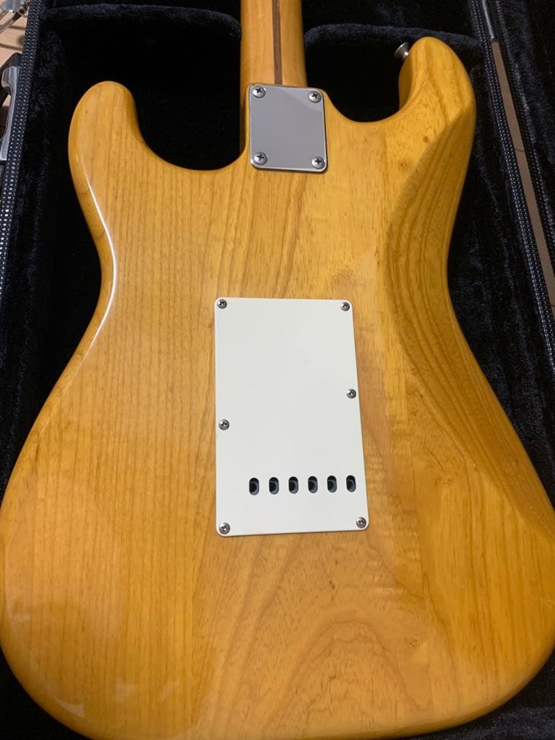 フェンダー ジャパン st54 custom edition