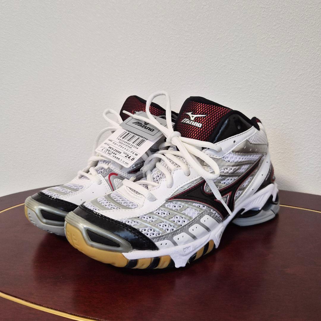 ミズノ ウェーブ ライトニング バレーボールシューズ ドッジボールシューズ