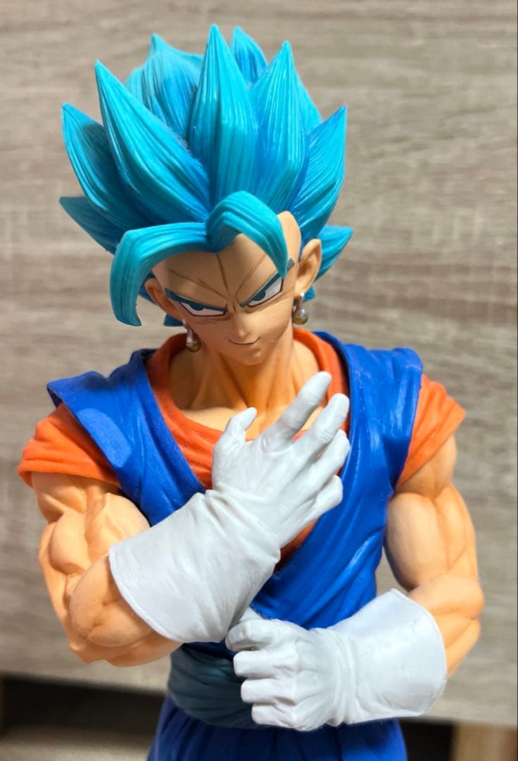 ベジットブルーフィギュア