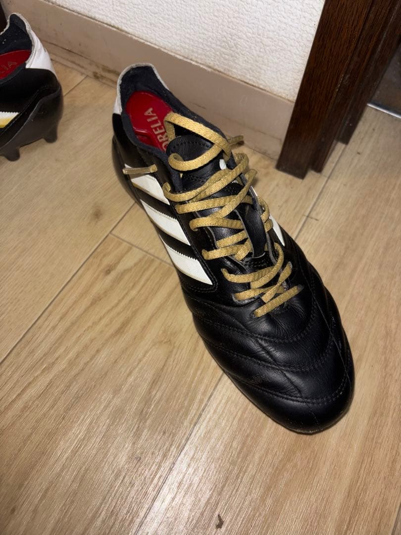 コパアイコン サッカーシューズ 黒/白